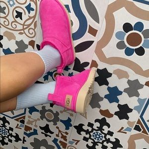 Meet your Posher, Abelia